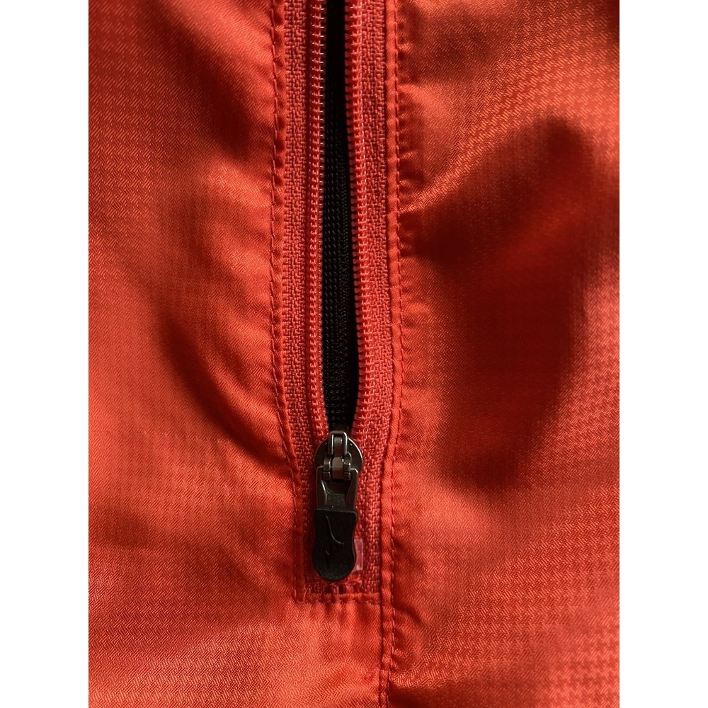 Mizuno Women's Breath Thermo Japan Engineered Full Zip Running Jacket Red Large - Picture 6 of 10